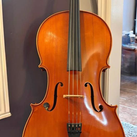 Eastman 100 used cello outfit with bag and bow. Hard case available at an extra charge. This is a consignment instrument- please inquire for more information.